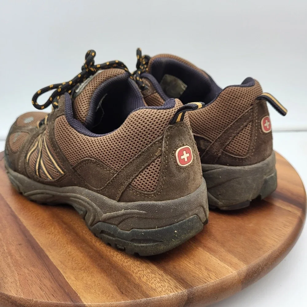 Wenger Swiss Military Hiking Shoes Mens‎ 10 Brown  Sneakers